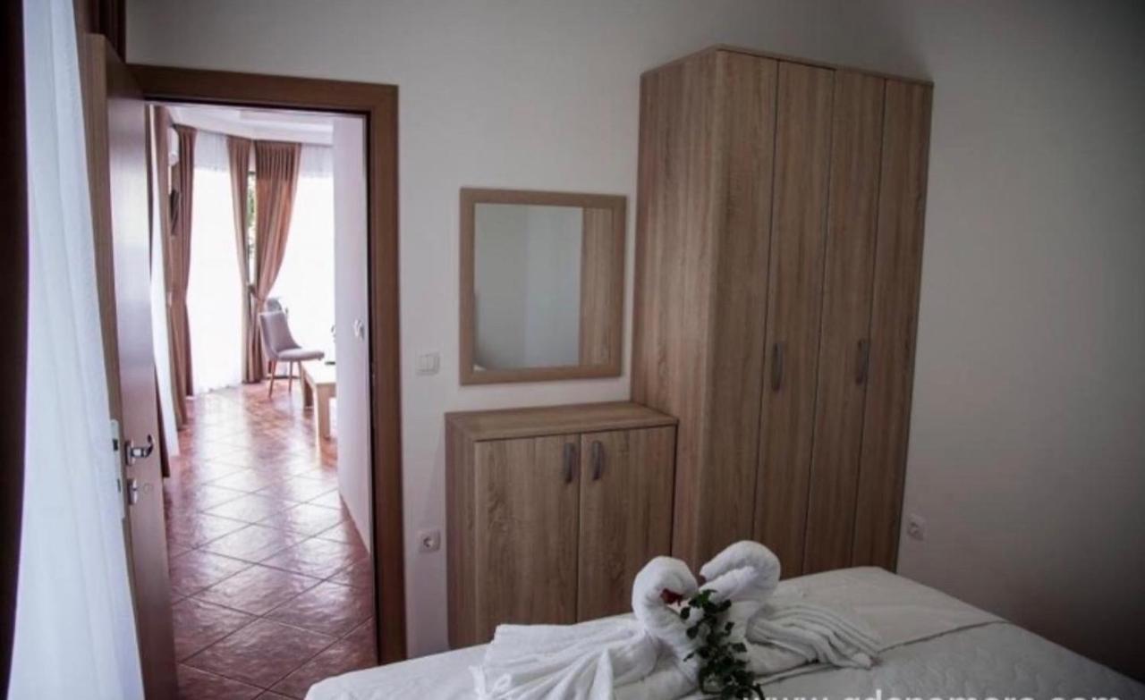 Delux Apartmani โดบราวอดา ภายนอก รูปภาพ